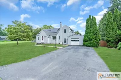 267 Friendship Road, South Brunswick Township, NJ 08512 - Photo 3