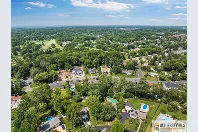 15 Moraine Road, Edison, NJ 08820 - Photo 63