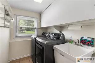 15 Moraine Rd, Edison, NJ 08820 - Photo 25