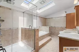 15 Moraine Rd, Edison, NJ 08820 - Photo 29