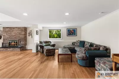 15 Moraine Road, Edison, NJ 08820 - Photo 9