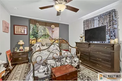 59 Helen Avenue, Avenel, NJ 07001 - Photo 11