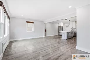 45 Foyer St, Edison, NJ 08817 - Photo 5