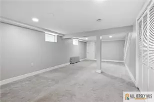 45 Foyer St, Edison, NJ 08817 - Photo 27