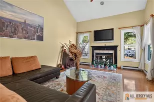 192 Stults Ln, East Brunswick Township, NJ 08816 - Photo 9