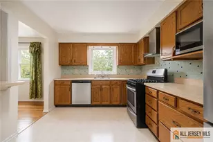 66 Edison Ave, Edison, NJ 08820 - Photo 13