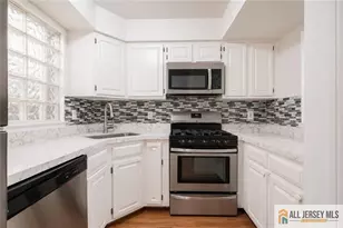 2403 Jesse Way, Piscataway Township, NJ 08854 - Photo 9