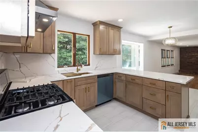 32 Ellmyer Road, Edison, NJ 08820 - Photo 5