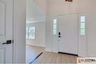 23 Amherst Way, West Windsor Township, NJ 08550 - Photo 3