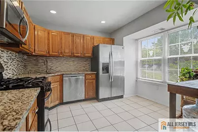 55 Pear Tree Lane, Franklin Township, NJ 08823 - Photo 11