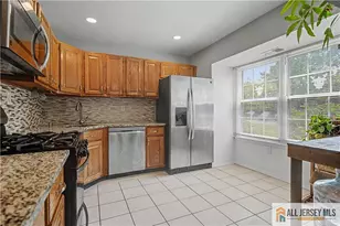 55 Pear Tree Ln, Franklin Township, NJ 08823 - Photo 11
