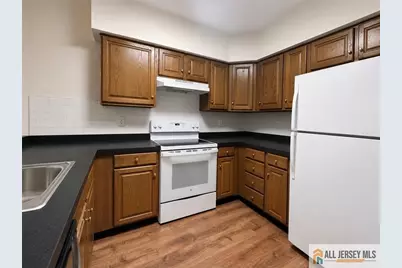 100 John T O Leary Boulevard #416, South Amboy, NJ 08879 - Photo 3