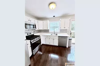 86 Wilton Avenue, Middlesex, NJ 08846 - Photo 5