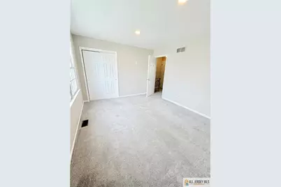 86 Wilton Avenue NE #403, Middlesex, NJ 08846 - Photo 17