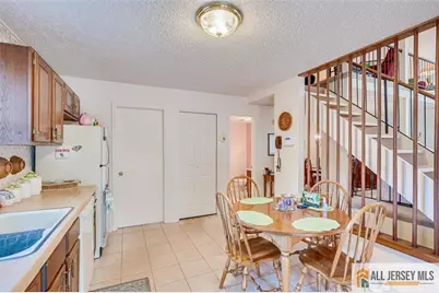 117 Kingsberry Drive, Franklin Township, NJ 08873 - Photo 13