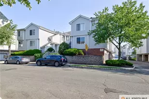 2501 Jesse Way, Piscataway Township, NJ 08854 - Photo 7