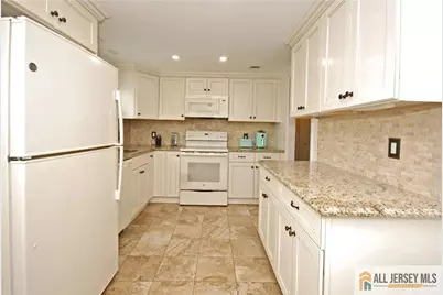 264 Middlebury Lane #A, Monroe Township, NJ 08831 - Photo 9