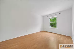 282 Kraemer Ct, East Brunswick Township, NJ 08816 - Photo 33