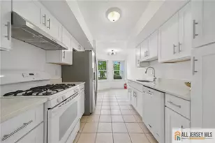 282 Kraemer Ct, East Brunswick Township, NJ 08816 - Photo 11