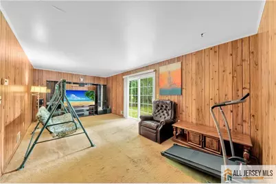 6 Sherry Court, Edison, NJ 08820 - Photo 5