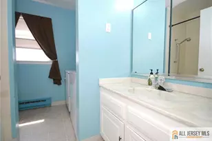 220 Manchester Ln, Monroe Township, NJ 08831 - Photo 25