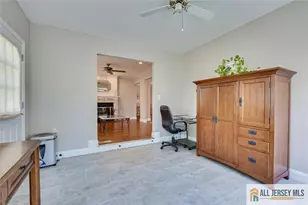 32 John Adams Ct, Monroe Township, NJ 08831 - Photo 19
