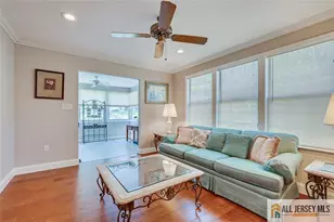 32 John Adams Ct, Monroe Township, NJ 08831 - Photo 17