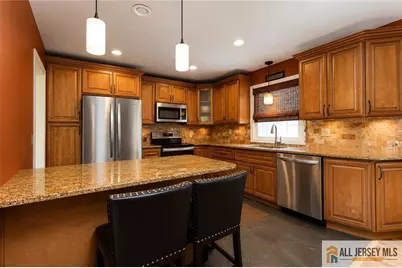 505 Halsey Road, North Brunswick Township, NJ 08902 - Photo 9