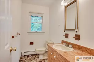 8 Dov Pl, South Brunswick Township, NJ 08824 - Photo 7
