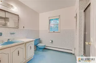 8 Dov Pl, South Brunswick Township, NJ 08824 - Photo 11