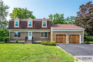 8 Dov Pl, South Brunswick Township, NJ 08824 - Photo 1