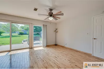 26 Kendall Road, South Brunswick Township, NJ 08824 - Photo 5