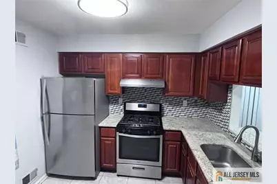 103 Woodbridge Common #103, Iselin, NJ 08830 - Photo 5