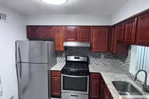 103 Woodbridge Common, Iselin, NJ 08830 - Photo 5