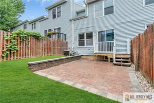 44 Hickory Ct, Jamesburg, NJ 08831 - Photo 39