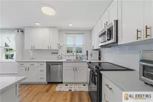 271 Old Nassau Rd, Monroe Township, NJ 08831 - Photo 13