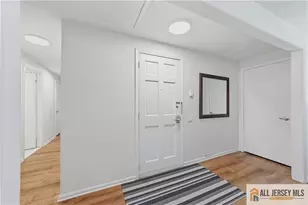 271 Old Nassau Rd, Monroe Township, NJ 08831 - Photo 5