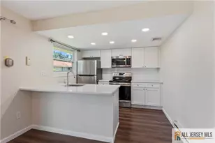 215 Branch Rd, Monroe Township, NJ 08831 - Photo 9