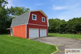 226 Gravel Hill Rd, Monroe Township, NJ 08831 - Photo 3