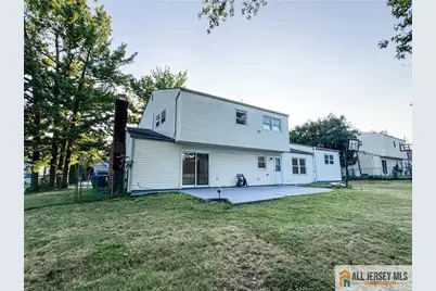742 Grove Avenue, Edison, NJ 08820 - Photo 45