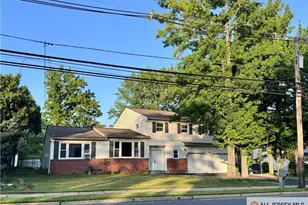 742 Grove Ave, Edison, NJ 08820 - Photo 3