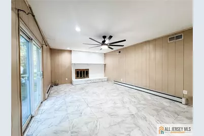 742 Grove Avenue, Edison, NJ 08820 - Photo 15