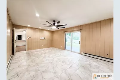 742 Grove Avenue, Edison, NJ 08820 - Photo 13