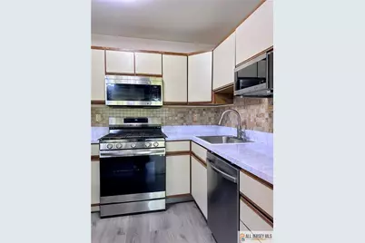 1211 Woodhaven Drive #1211, Edison, NJ 08817 - Photo 5