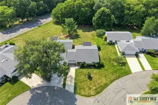 287 Oradell Dr, Monroe Township, NJ 08831 - Photo 27