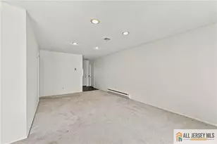 287 Oradell Dr, Monroe Township, NJ 08831 - Photo 23
