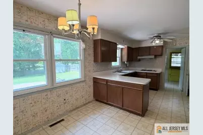 13 Greenwich Road, Edison, NJ 08820 - Photo 7
