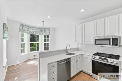 [Address not provided], Highland Park, NJ 08904 - Photo 21