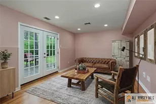 2025 Oak Tree Rd, Edison, NJ 08820 - Photo 15