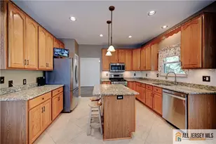 54 7th St, Monroe Township, NJ 08831 - Photo 5